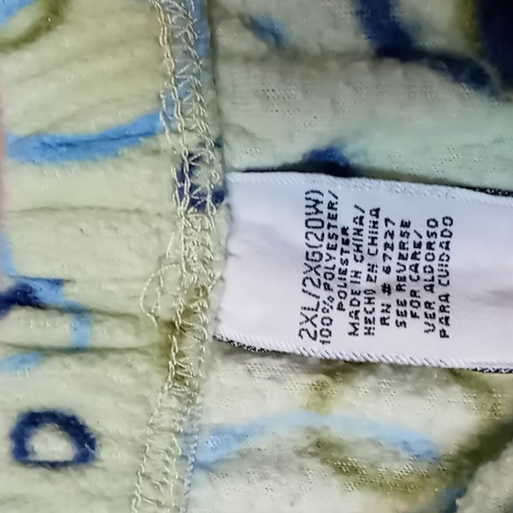 Unbranded Green/Blue Patterned Fleece Pajama Pants Size 2X (20) - Picture 6 of 6